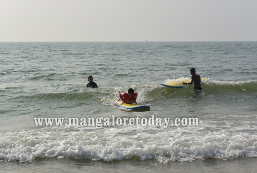 surfing 